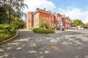 Photo 9- click for photo gallery